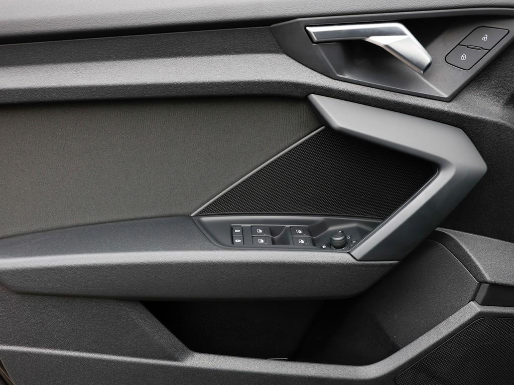 Audi A3 Sportback 30 TFSI advanced SitzH KliA, миниатюра 20