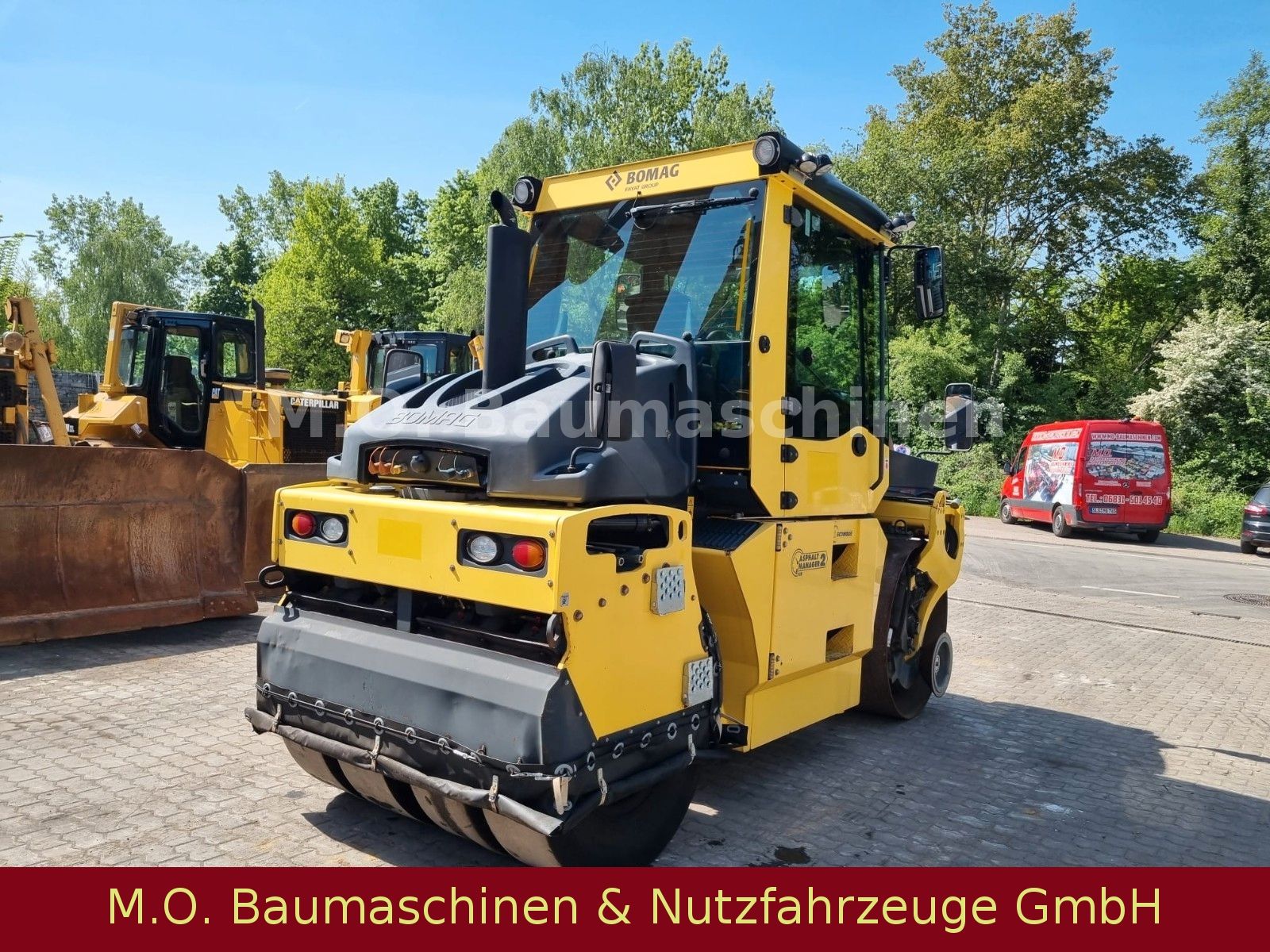 Fahrzeugabbildung BOMAG BW 154 ACP-4AM / Kombiwalze /