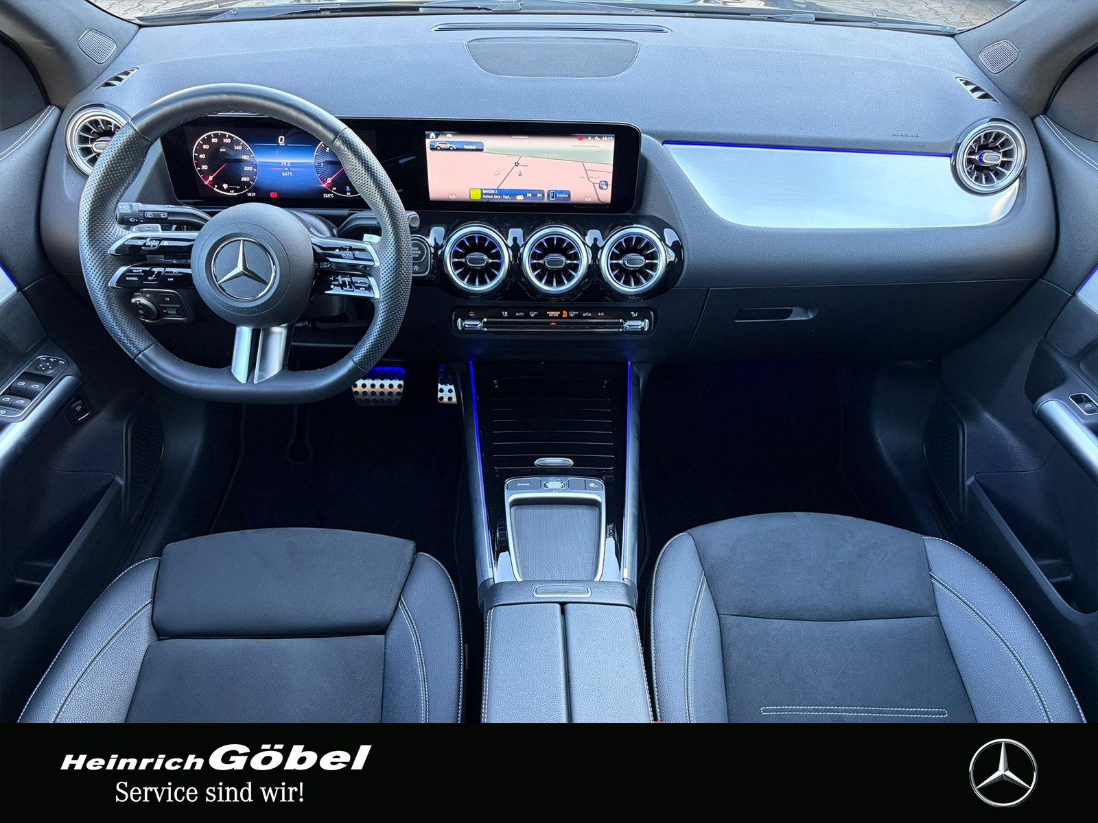 Fahrzeugabbildung Mercedes-Benz GLA 220 d 4M AMG*PANO*AHK*20ZOLL*AMBIENTEBEL
