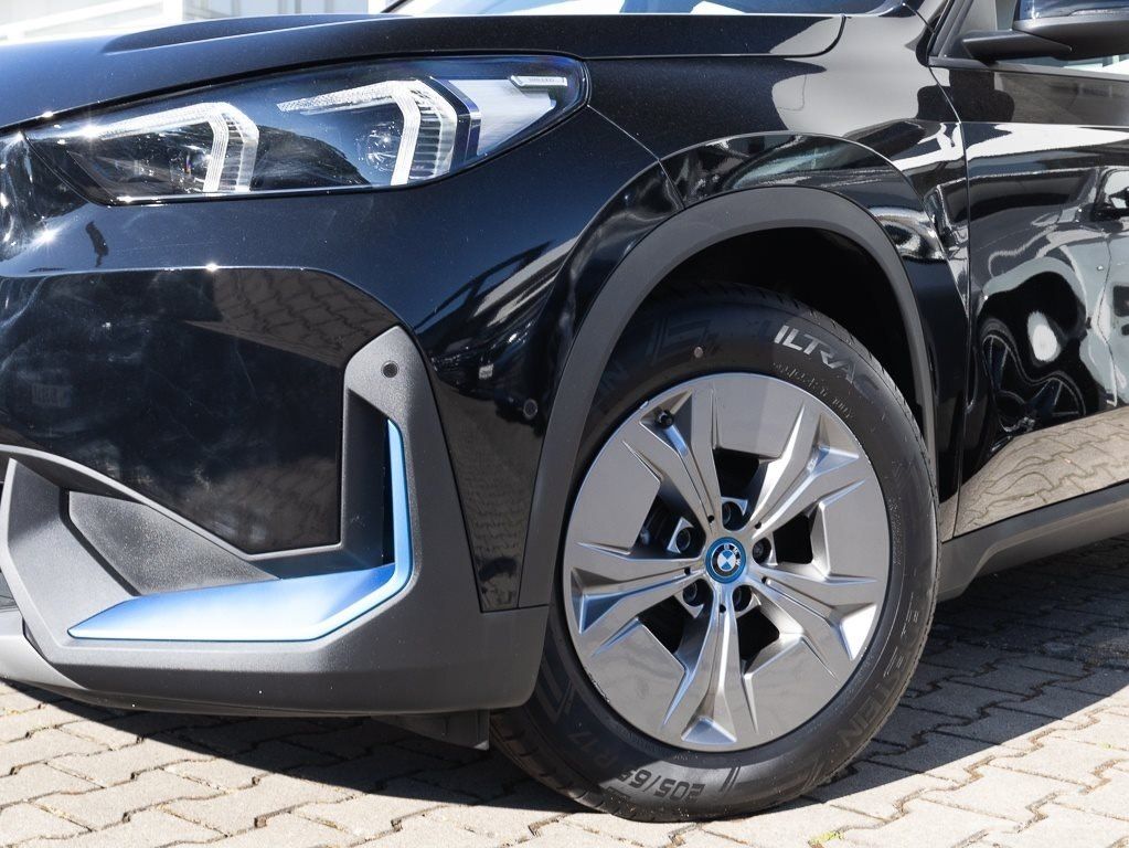 BMW iX1 - Bild 4