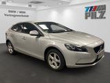 Volvo V40 D3 Momentum Navi Tel PDC - Volvo V40 mit Diesel-Antrieb: Limousine