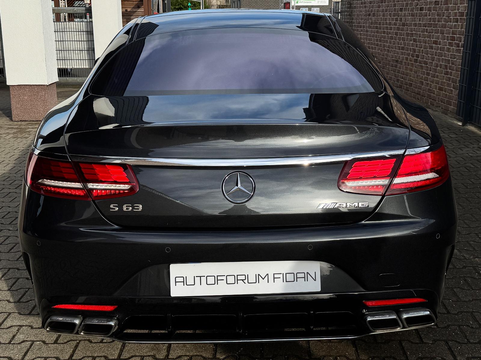 Mercedes-Benz S 63 AMG Coupe 4Matic+ *VOLL*