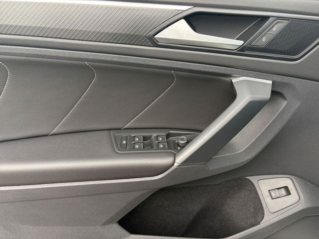 Tiguan 2.0 TDI DSG R-Line 4M LED+KAMERA+AHK+ACC+