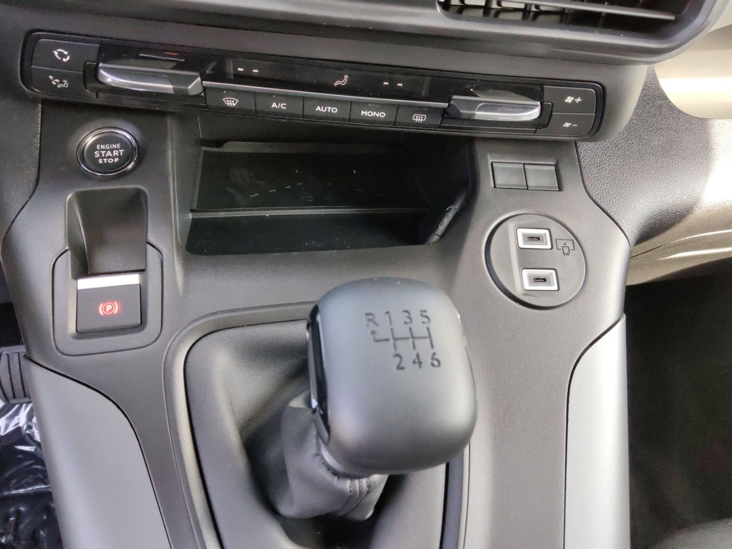 Citroën Berlingo - Bild 17