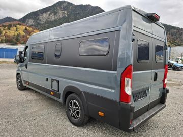Westfalia Columbus 640 E 140 PS 8G Solar Premium Winter