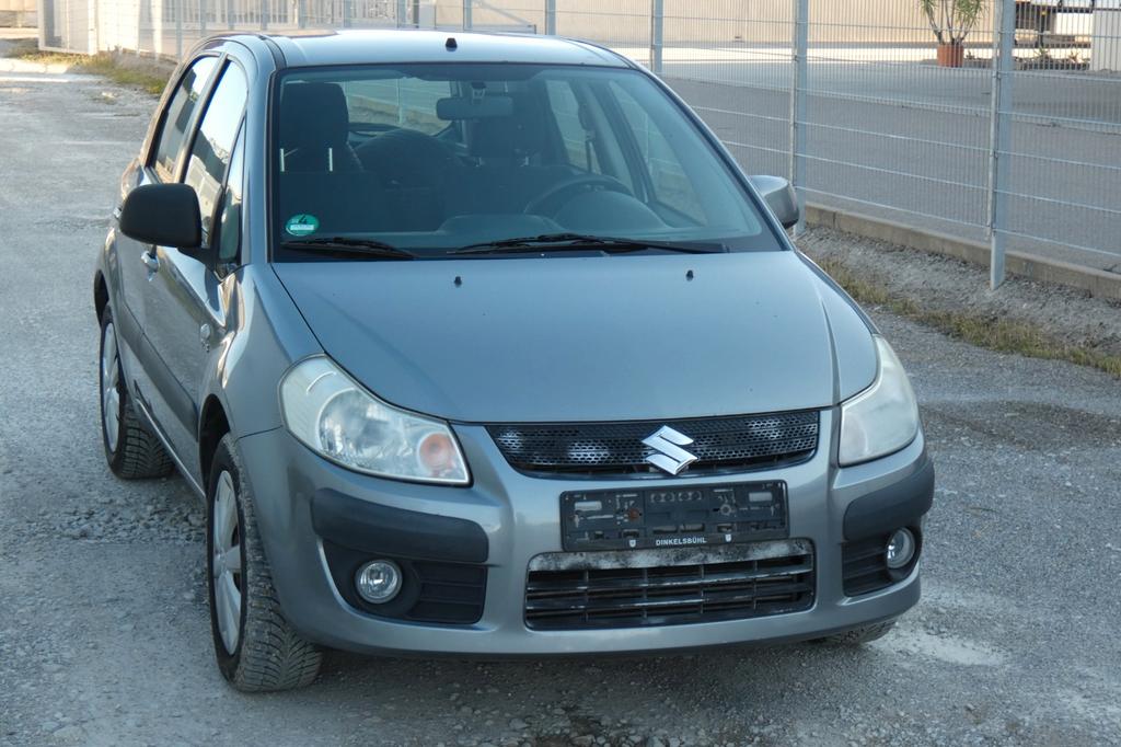 Suzuki SX4