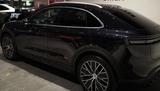 Porsche Macan Electric 4 S - Porsche Macan mit Anhängerkupplung