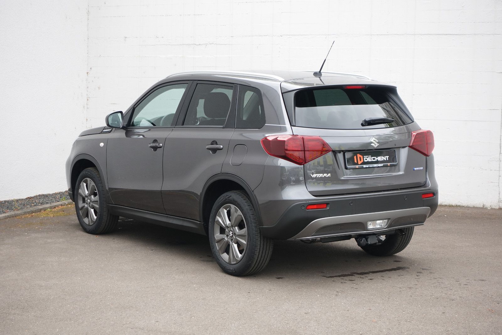Fahrzeugabbildung Suzuki Vitara 1.4Hybrid Comfort AHK,Navi,SHZ,PD,Kamera