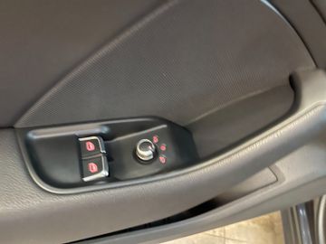 Audi A3 S line *Sportpaket*Klima*Xenon*PDC*Navi*SHZ*