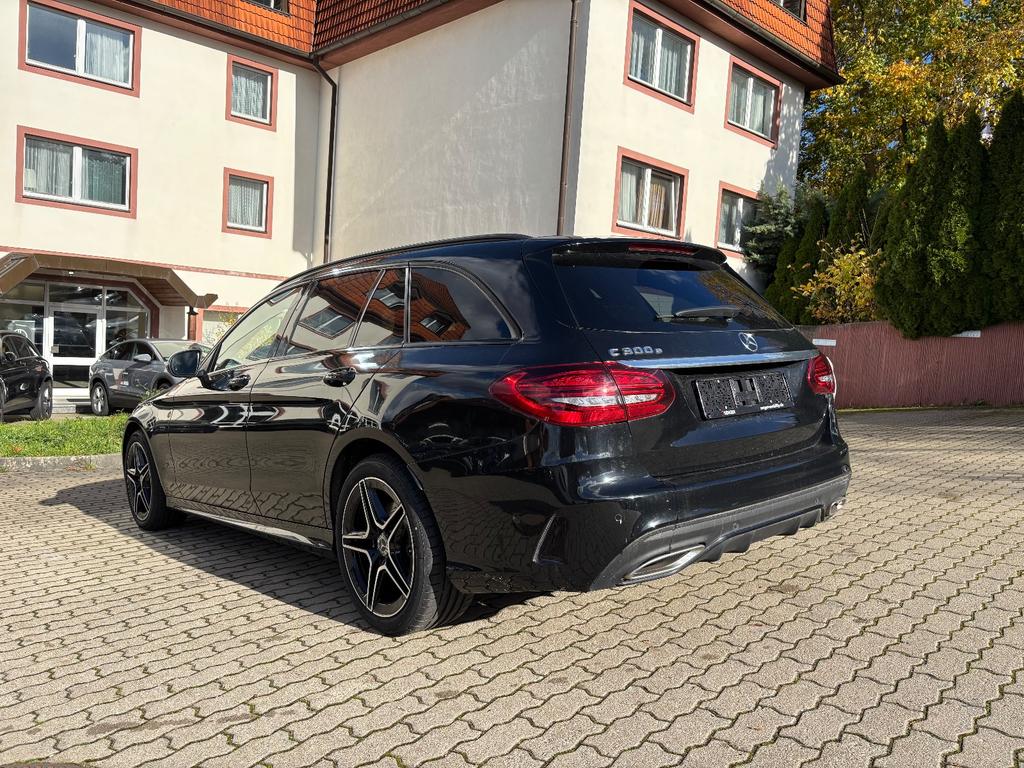 Mercedes-Benz C 300