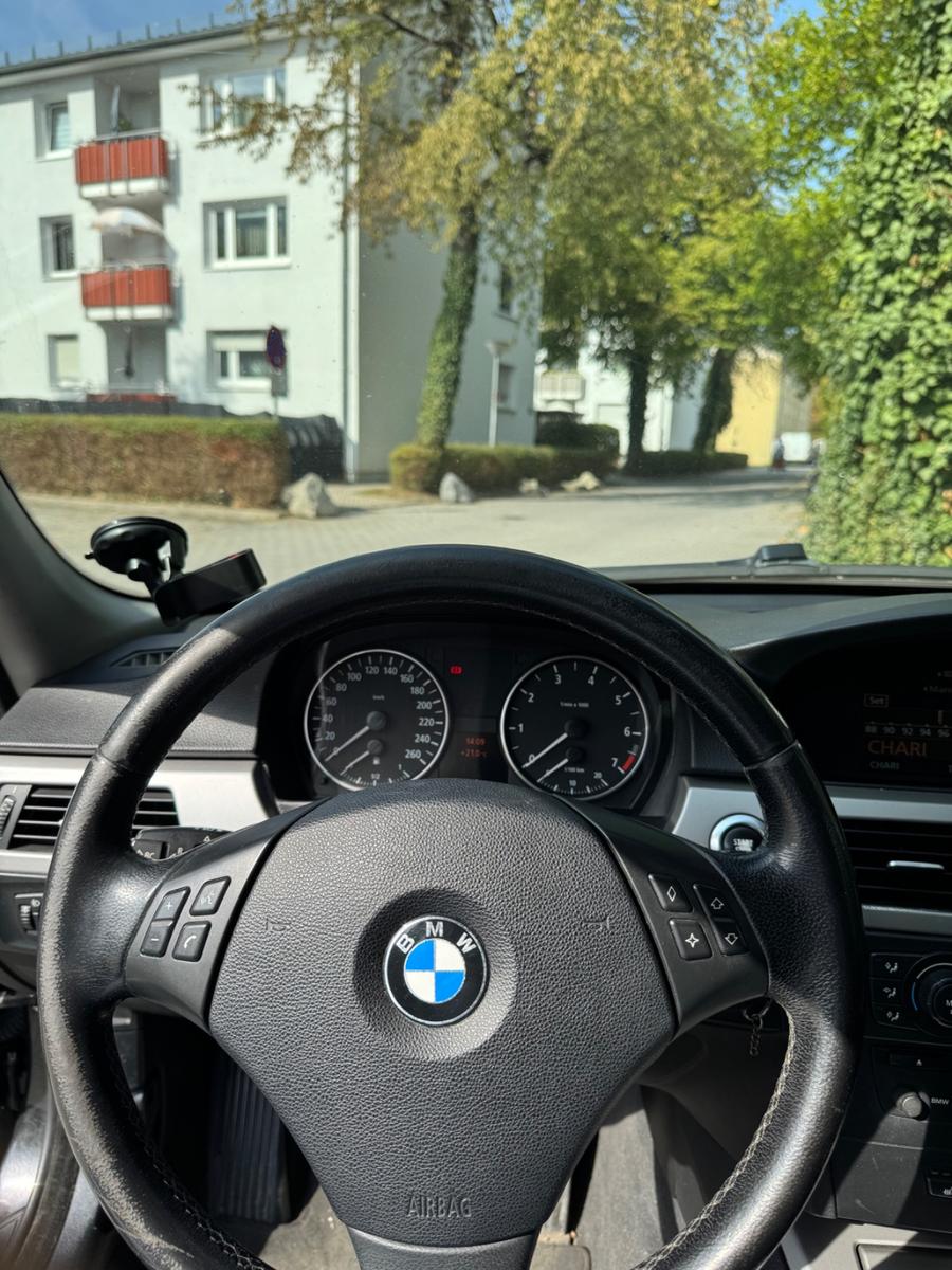 BMW 320 2005 — photo 6