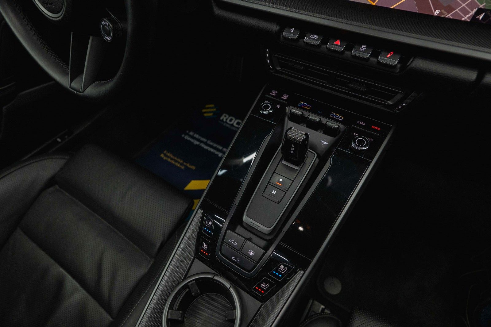 Fahrzeugabbildung Porsche 992 911 Carrera 4 S TECHART AKRAPOVIC 111 Punkte