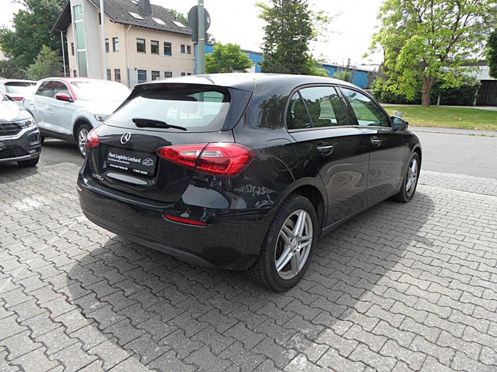 Mercedes-Benz A 250 e DCT Nav/Klimaaut./PDC/2Hd