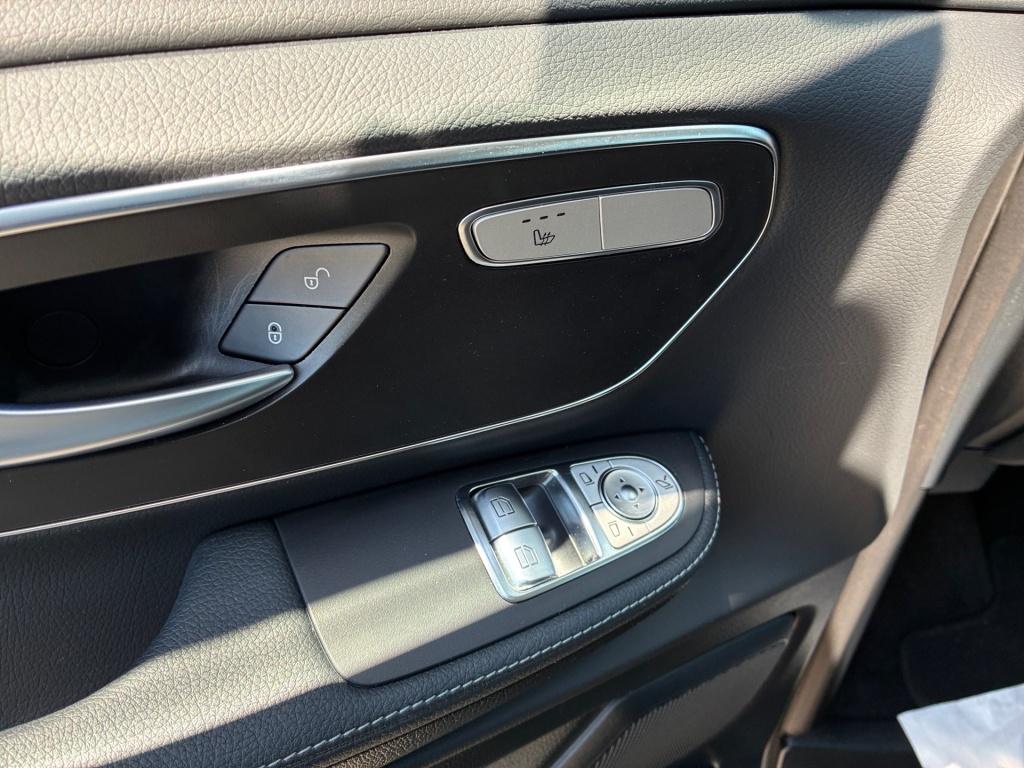 Mercedes-Benz V 250 d 4MATIC AVANTGARDE Lang AHK+SHZ+DISTRONIC