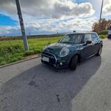 MINI Cooper SD Automatik  - mit Diesel-Antrieb: Grün, Kleinwagen