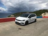 Volkswagen Touran 1.8 TSI DSG R-Line Blackstyle - VW Touran von privat