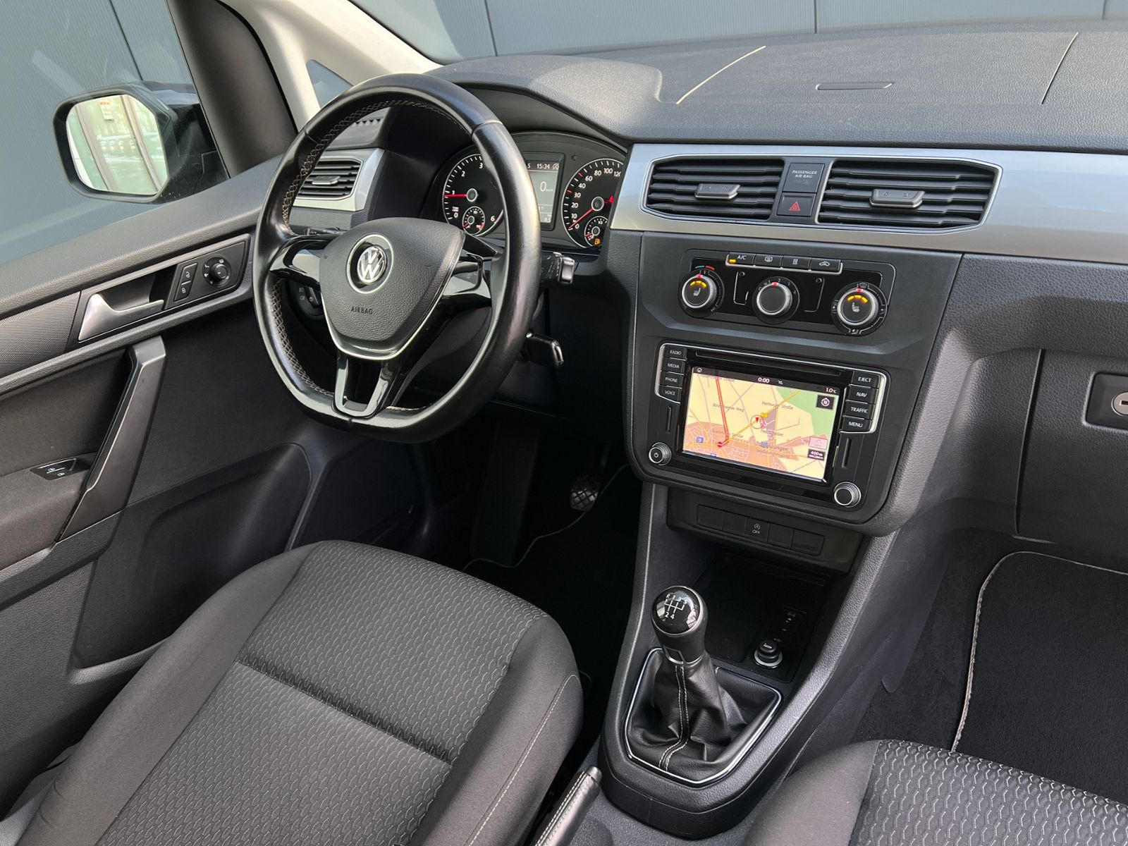 Fahrzeugabbildung Volkswagen Caddy Generation Four 2.0 TDI *Bi-Xenon, Navi, T