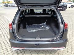 KIA Ceed Sportswagon 1.6 Plug-in Hybrid Platinum KIA Ceed Sportswagon 1.6 Plug-in Hybrid Platinum