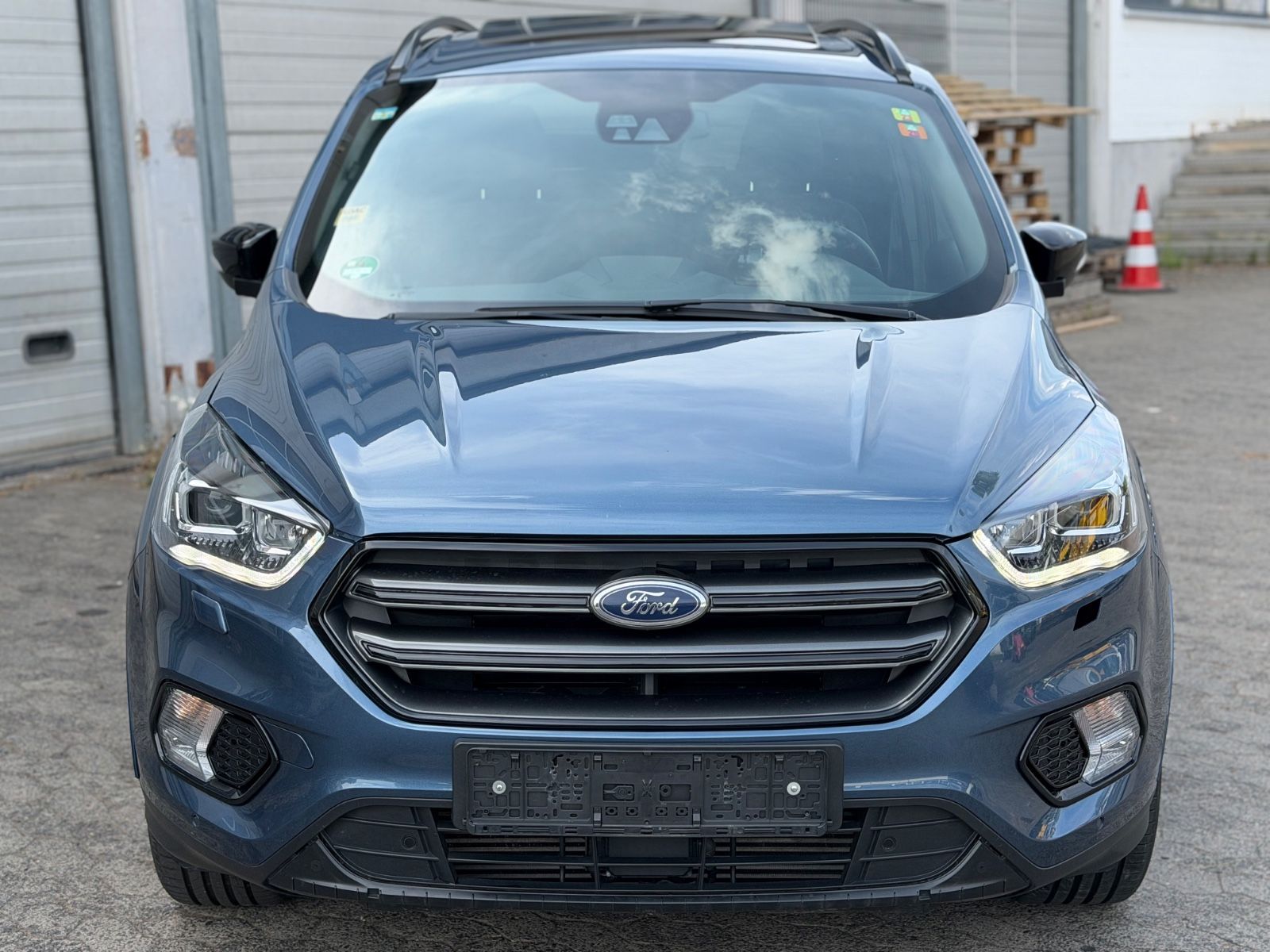 Ford Kuga ST-Line/ Automatik/ Panorama/ Kamera/ NAVI imagem 2