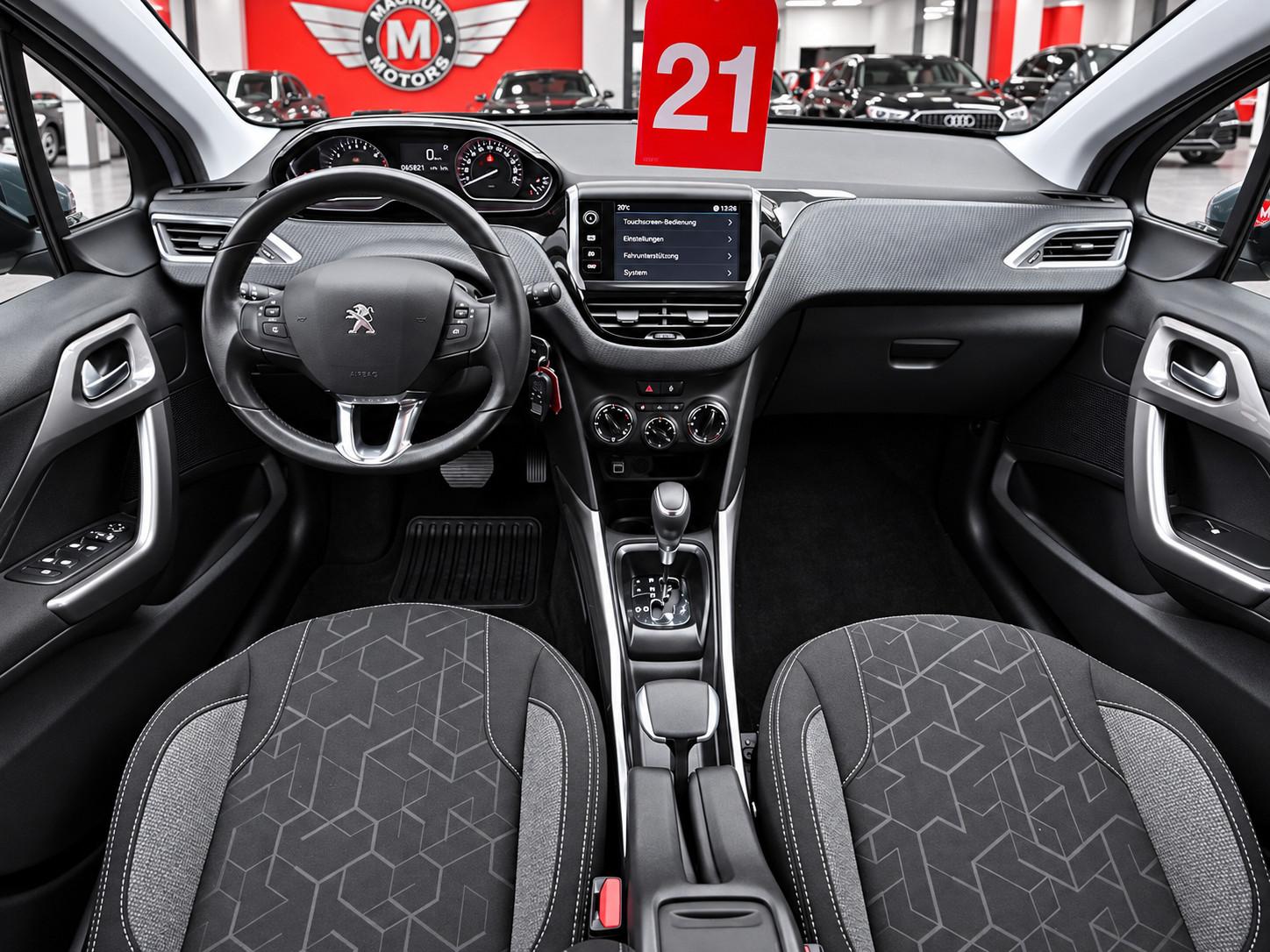 Peugeot 2008 ACTIVE *Aut.*Klima*Temp.*PDC*