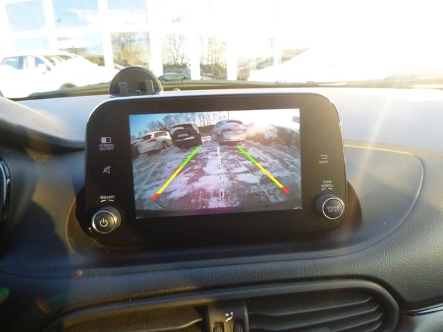 Fahrzeugabbildung Fiat Tipo 1,4 T-Jet Kombi S-Design >NAV/KAM/PDC/Sitzh