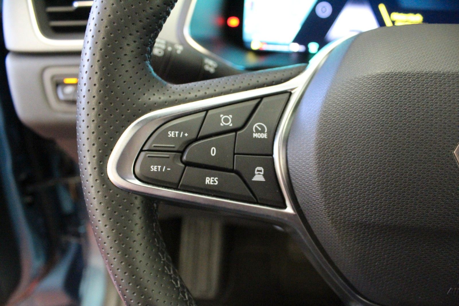 Fahrzeugabbildung Renault Symbioz E-Tech Full Hybrid 145 Techno *Winterp.*