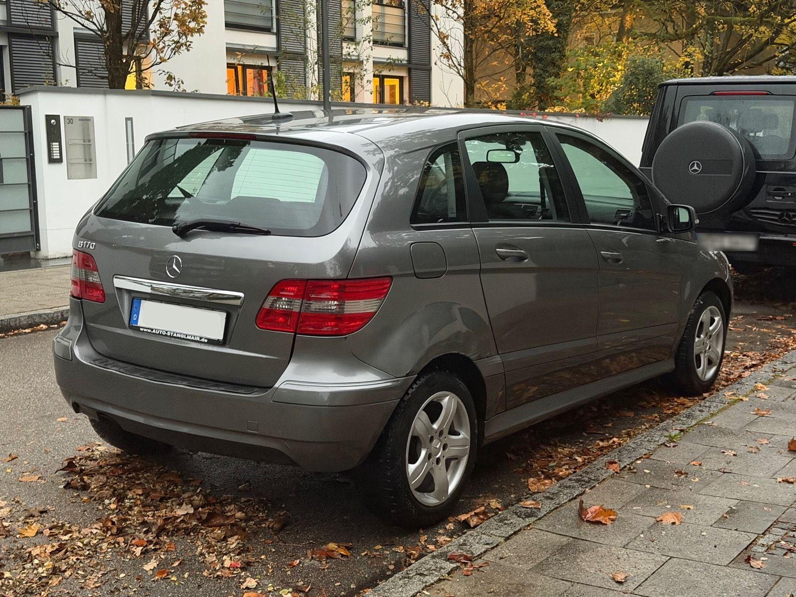 Mercedes-Benz B170 2008 — engine 116 HP (85kW)