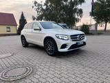 Mercedes-Benz GLC 350 d 4MATIC AMG Line Autom. AMG Line - Mercedes-Benz GLC 350 von privat
