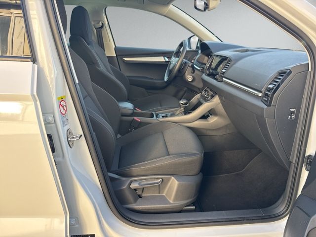 Karoq 1.5 TSI TOUR DSG LED+NAVI+AHK+KAMERA+GRA