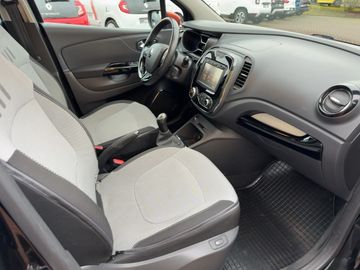 Renault Captur Luxe ENERGY TCe 90 PS Navi, SHZ