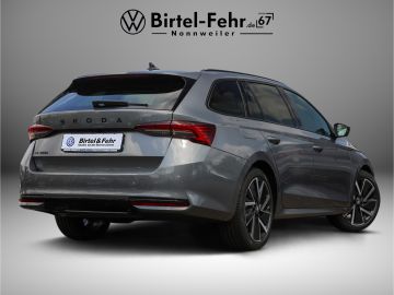 Skoda Octavia Combi 1.5 TSI Sportline Navi AHK Kamera