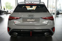 AUDI RS3 Sportback | Pano | Schalensitze | Carbon AUDI RS3 Sportback | Pano | Schalensitze | Carbon