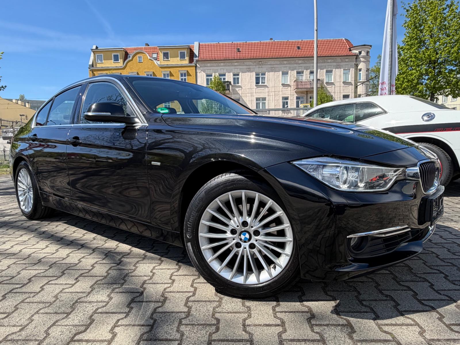 BMW 320 I Luxury / TEMPOMAT/ BI-XENON /PDC/ DTC