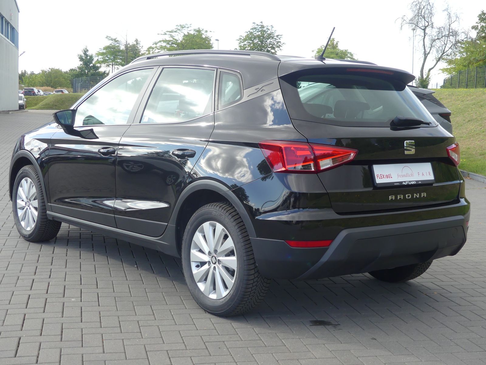 Seat Arona 1.0 TSI Xcellence Klima Sitzheizung PDC imagem 3