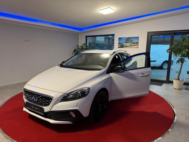 Volvo V40 Cross Country Momentum Kamera/Navi/SHZ