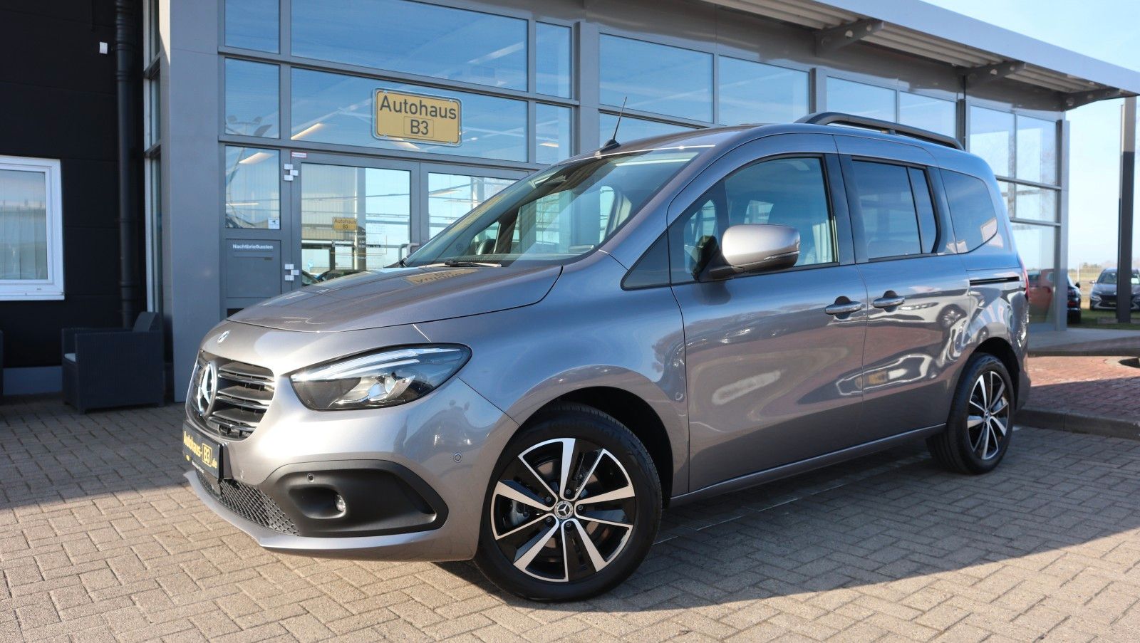 Gebrauchtwagen Mercedes-Benz Citan Citan T 180 d Edition Progressive Navi AHK LED in Bergen