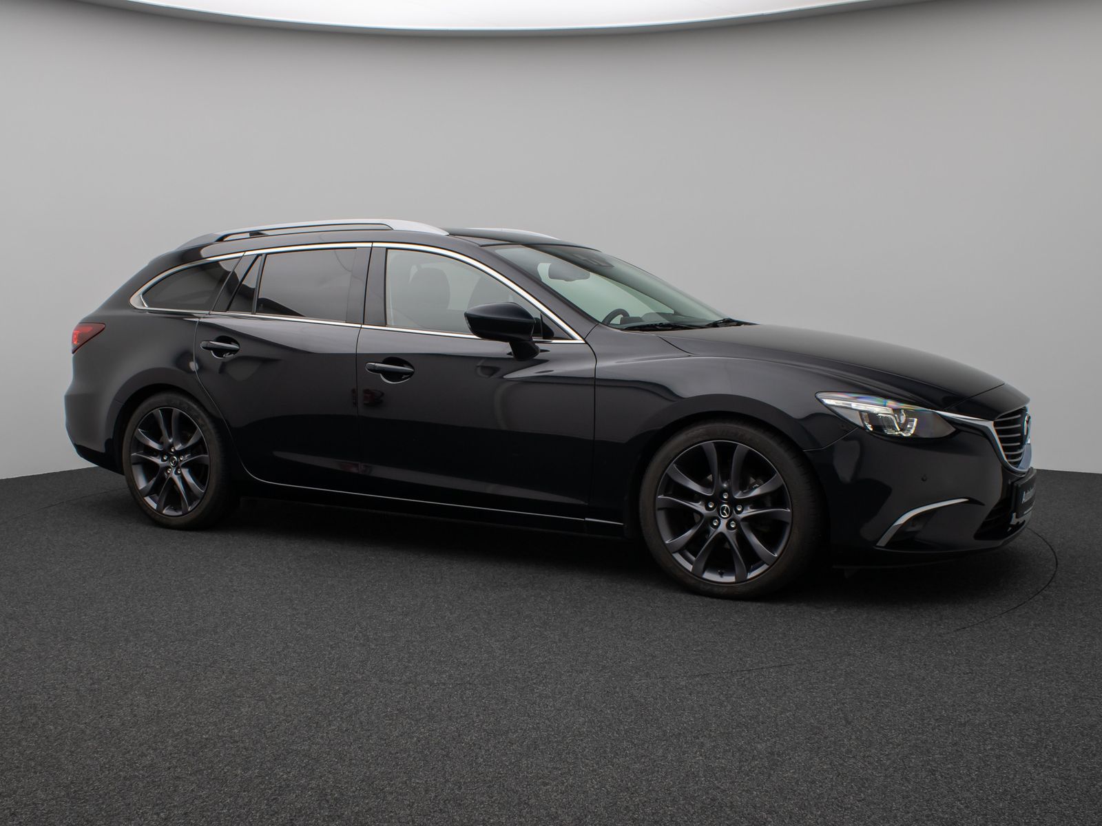 Fahrzeugabbildung Mazda 6 Kombi Sports-Line HUD BOSE Kamera AHK 8fach