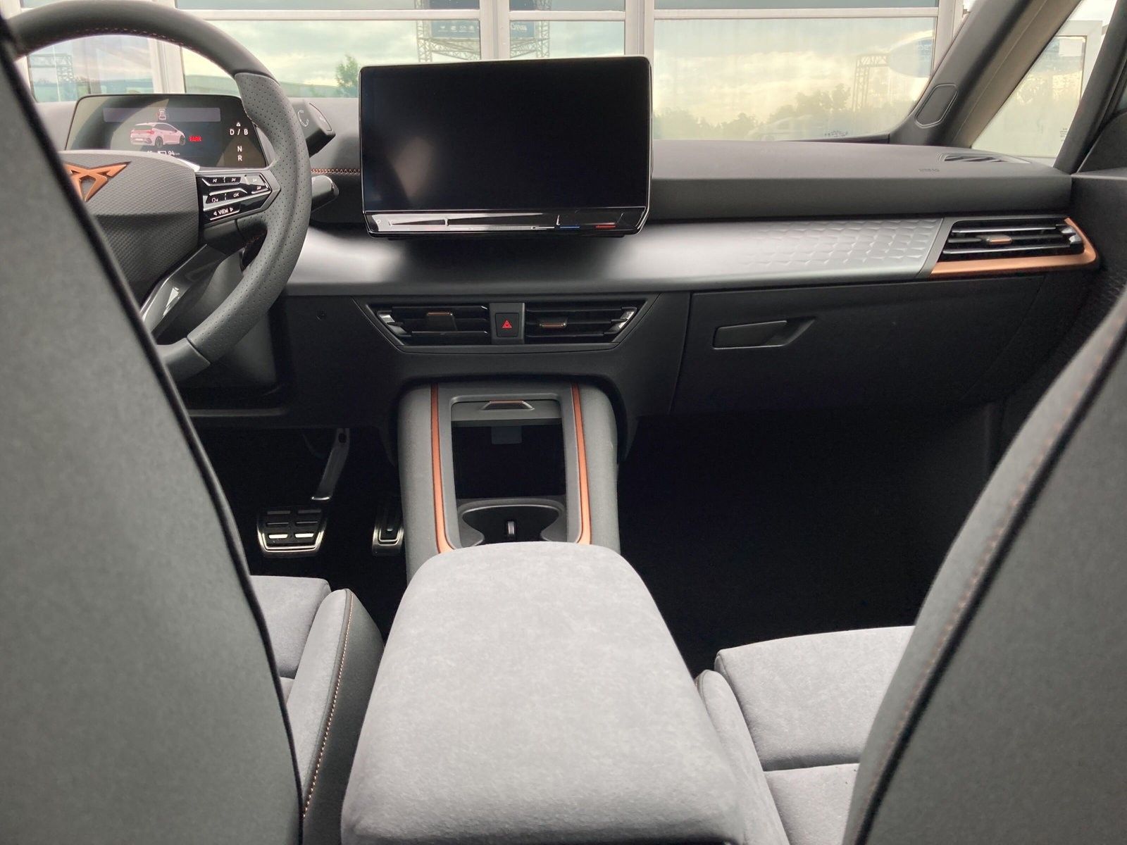 CUPRA Born 58kWh Edition Dynamic 150kW/204PS - Image 12