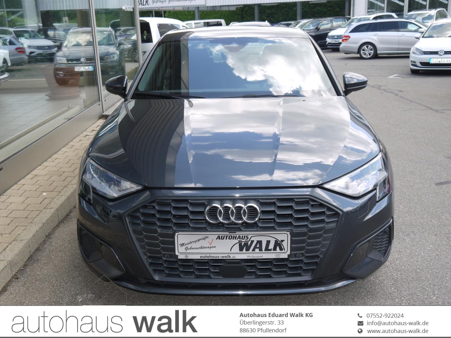 Audi A3 35 TFSI Limousine NAVI AHK GRA LED