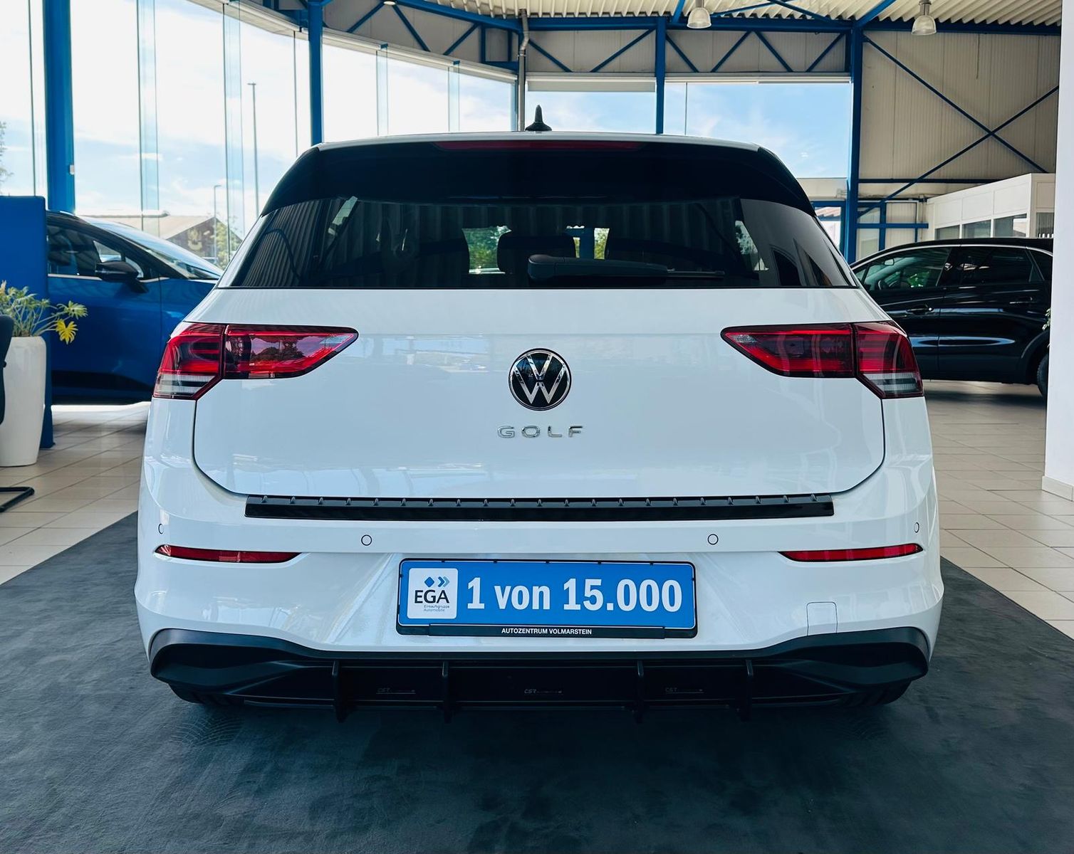 Volkswagen Golf 1.5 TSI United LED NAV PDC v+h Kam ACC Totw imagem 3