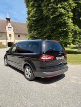 Ford Galaxy 2,2 TDCi 147kW DPF Titanium Autom. TV - gebrauchte Ford Galaxy aus dem Jahr 2013