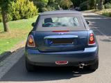 MINI Cooper Cabrio, Traumfarbe, inkl. Textilgarage - blaue MINI Cooper Cabrio