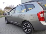 Kia Carens 2.0 CVVT Vision/1J.Gewährleistung/ - Kia Carens aus 2011