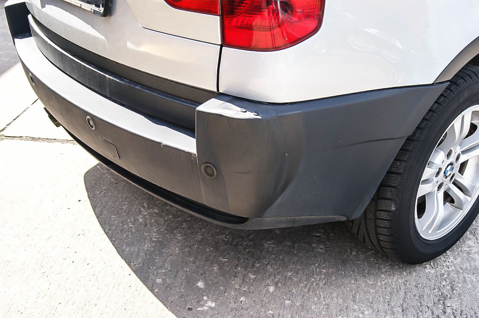 Fahrzeugabbildung BMW X3 3.0i  LEDER XENON NAVI SPORT-FW = aus 1.HAND=