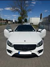 Mercedes-Benz Mercedes E Coupé 220d / AMG line - Mercedes-Benz 220: Coupe