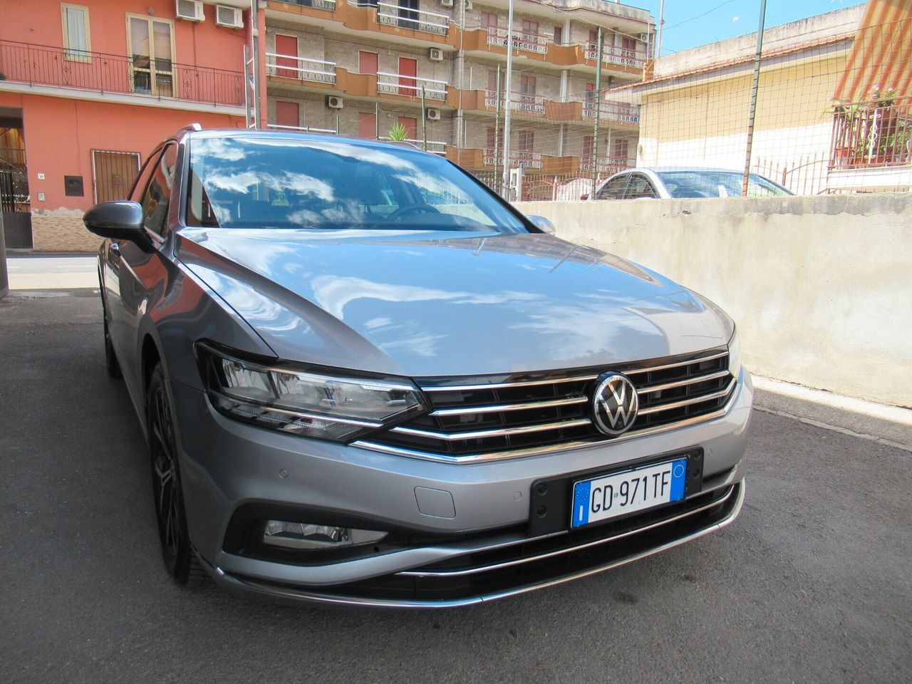 VW Volkswagen Passat Variant 2.0 TDI SCR 200 CV DSG