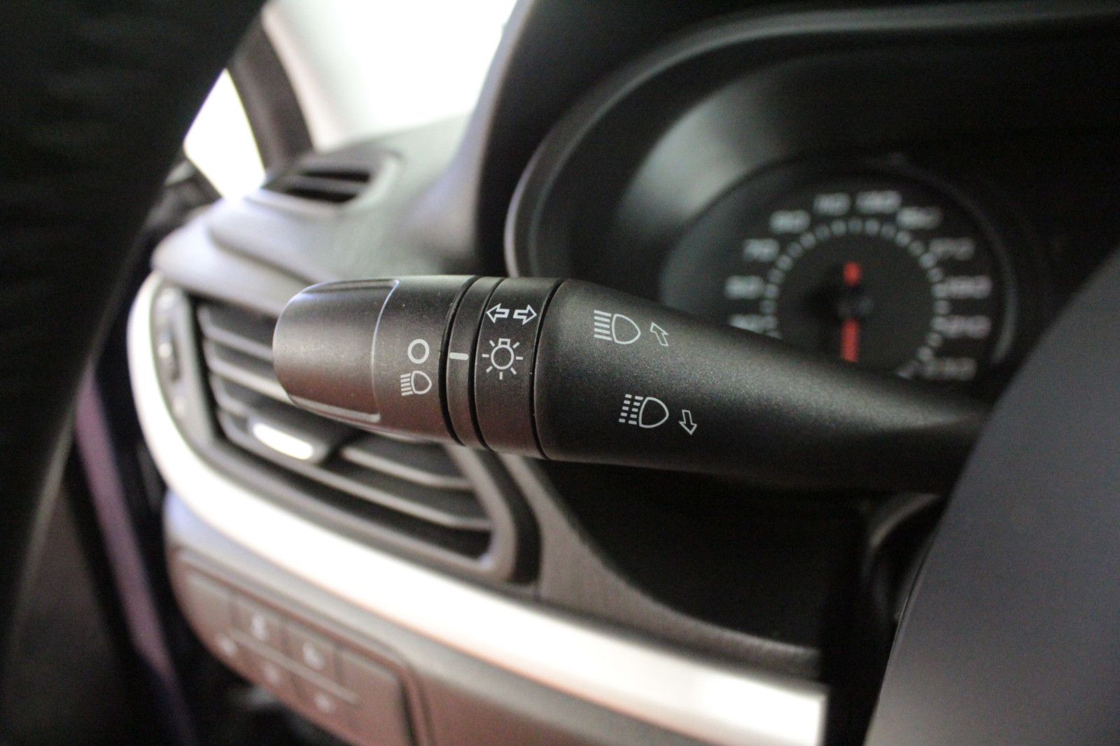 Fahrzeugabbildung Fiat Tipo 1,4 16V Kombi POP *Winterräder*Bluetooth*