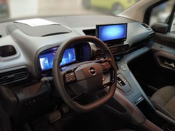 Fotografie des Opel Combo XL 1.5 D Automatik GS