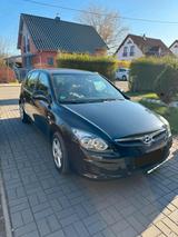 Hyundai i30 Fifa WM Edition - Hyundai i30 Gebrauchtwagen in Erfurt