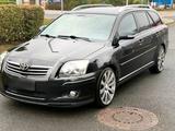 Toyota TAUSCHE TOYOTA AVENSIS 2,2 D-CAT EXECUTIVE... - Toyota Avensis aus 2007: Kombi